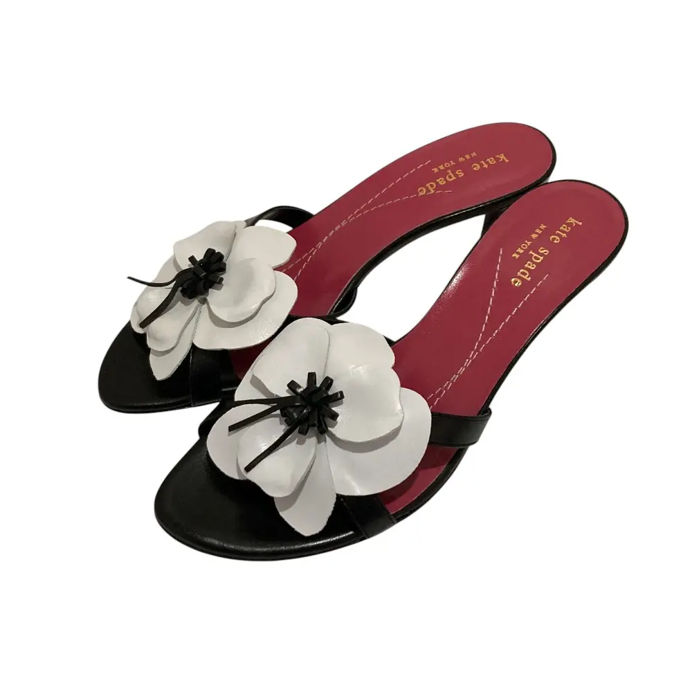 kate spade new york ケイト スペード フラワーモチーフ レザー サンダル ミュール 6 1/2 C 約23.5cm ブラック ホワイト