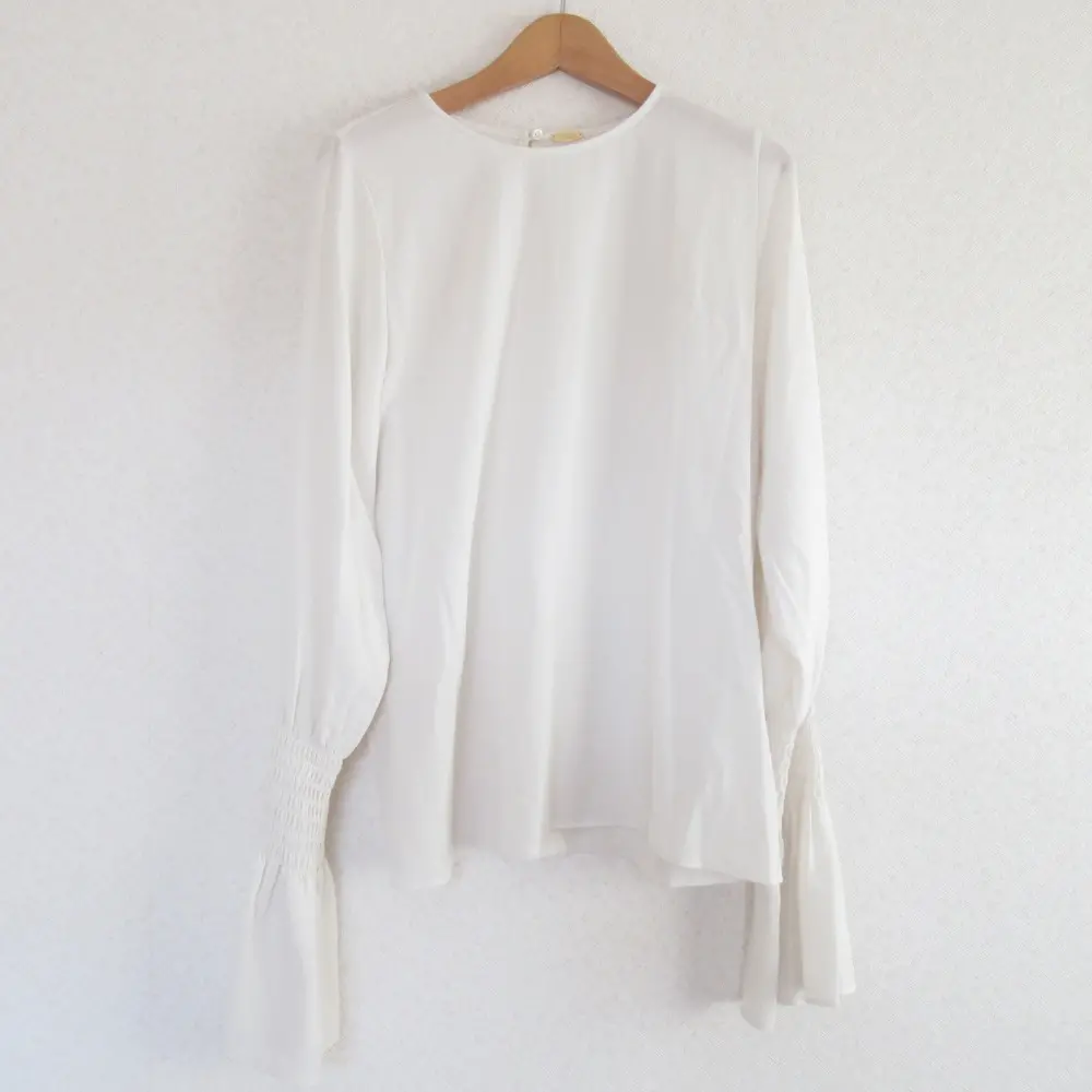 22AW Lisiere L'Appartement リジエール アパルトモン Shirring Blouse 長袖 プルオーバー ブラウス 22050560201330 ホワイト