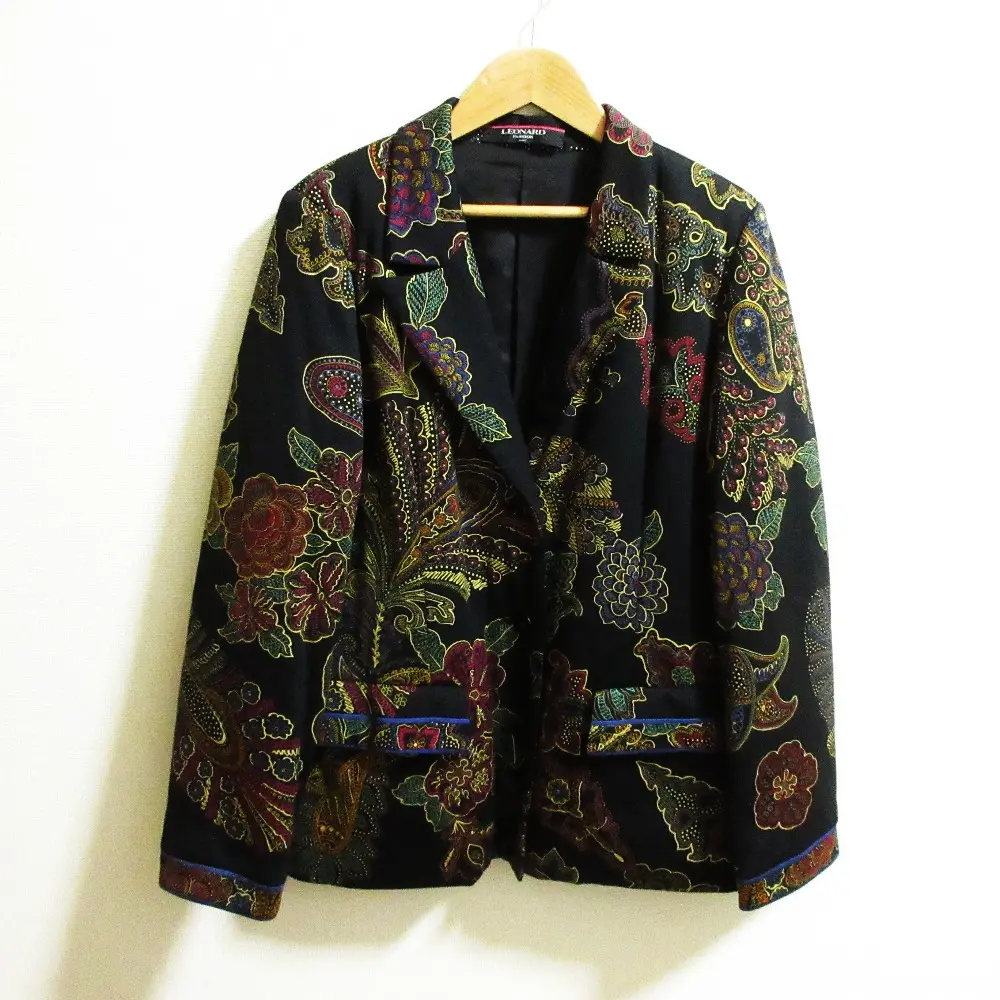 LEONARD レオナール フラワープリント パデッド テーラードジャケット サイズ13AR ブラック