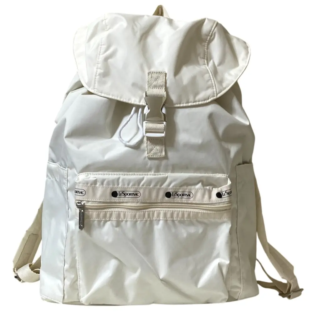 LeSportsac レスポートサック 神埼恵コラボ SMART FLAP BACKPACK スマートフラップバックパック リュックサック ピュアホワイト