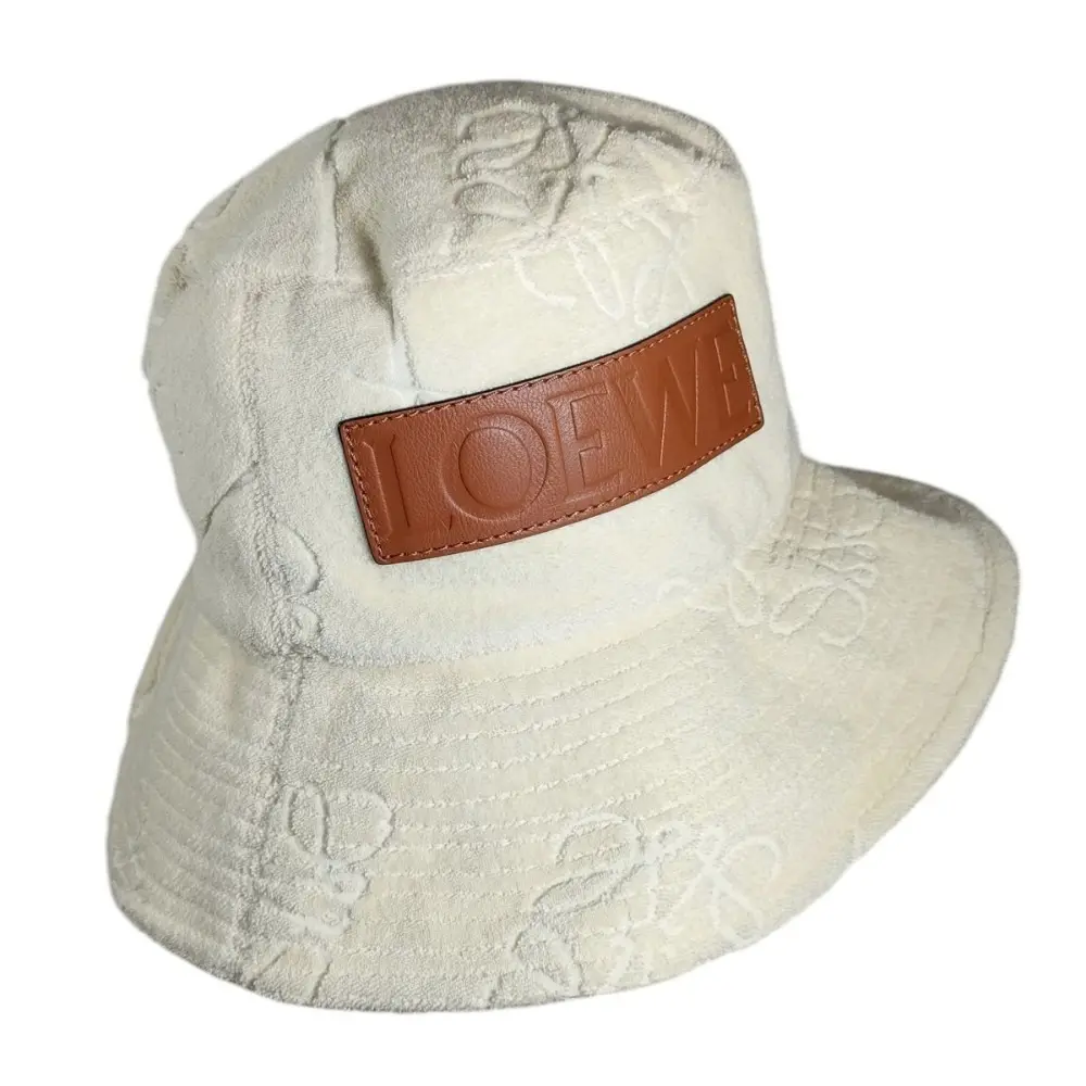 LOEWE ロエベ レザータグ アナグラム フィッシャーマンハット バケットハット 帽子 59cm アイボリー