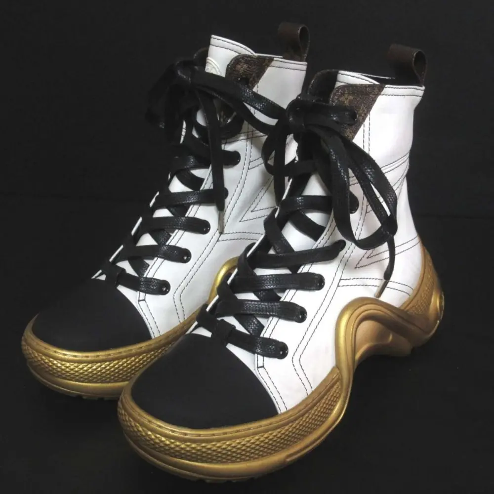 LOUIS VUITTON ルイヴィトン LVアークライト・ライン レースアップ ショートブーツ 34.5 22cm相当 ホワイト×ブラック