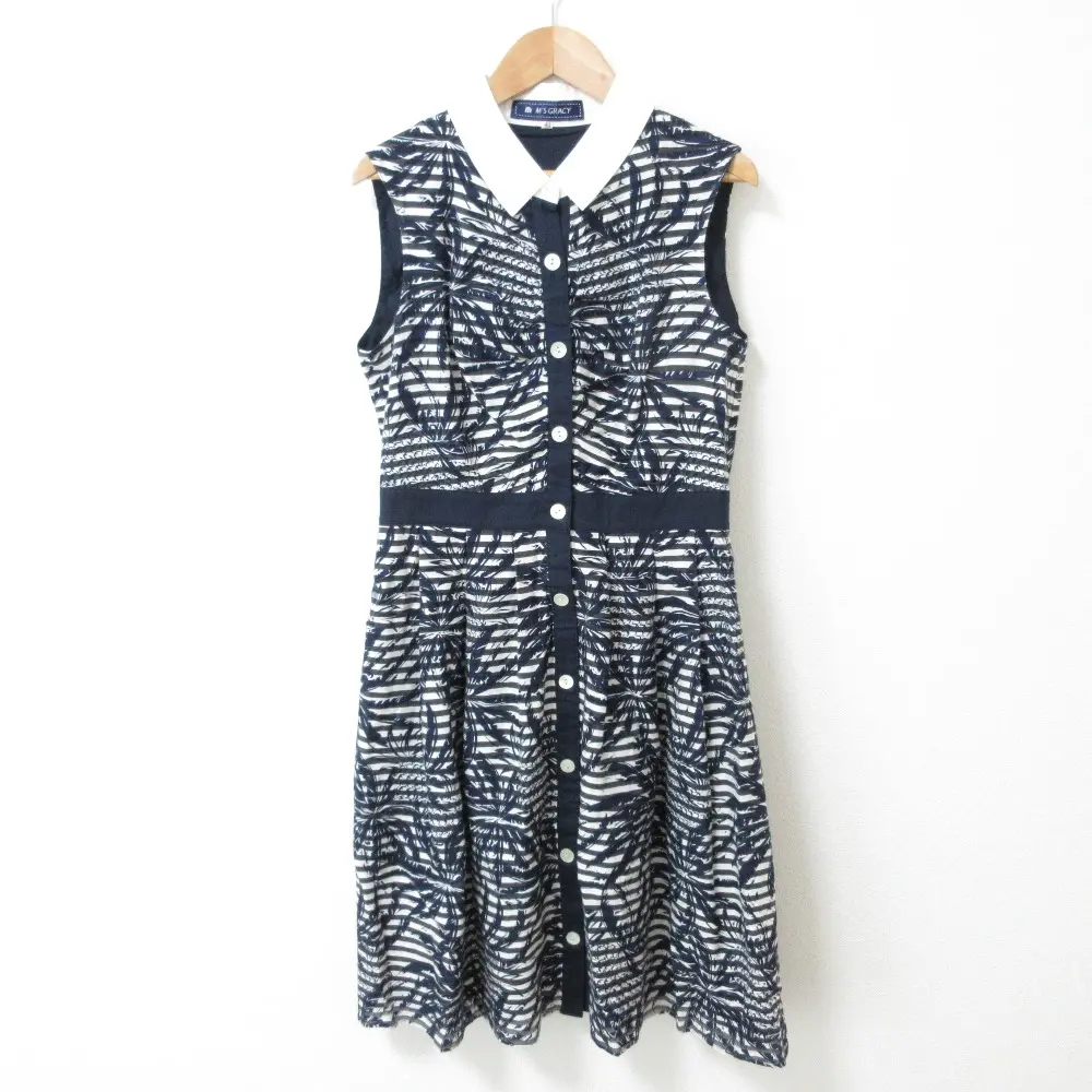 M'S GRACY エムズグレイシー ボーダー×トロピカル柄 シルクブレンド ノースリーブ ひざ丈 フレアワンピース 40 ネイビー×ホワイト