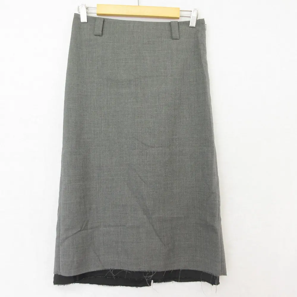 23SS MADISONBLUE マディソンブルー LOW WAIST STRAIGHT SKIRT ローウエスト ストレート スカート MB231-6019 サイズXS グレーの買取実績【2026年4月買取】
