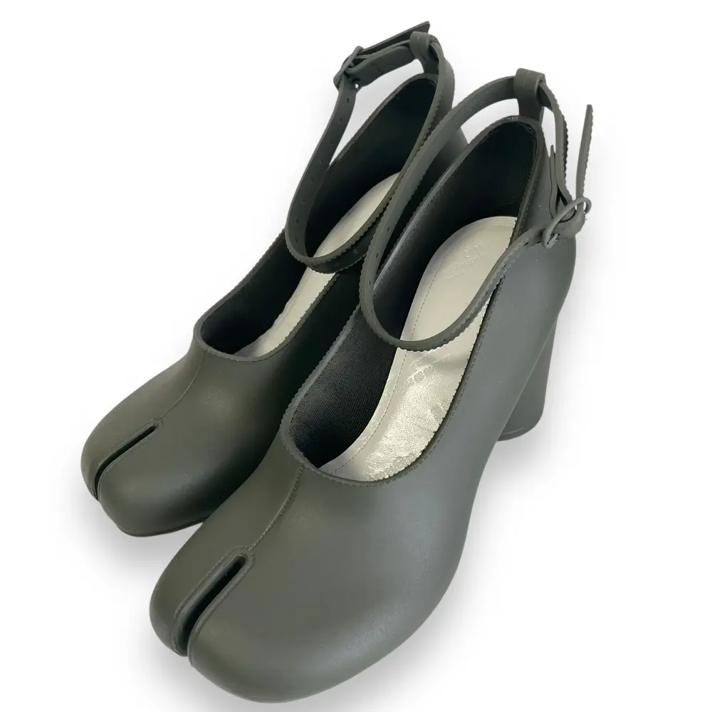 Maison Margiela 22 メゾンマルジェラ 22 足袋 TABI アンクルストラップ ラバーパンプス S58WL0222 36 約23cm カーキ
