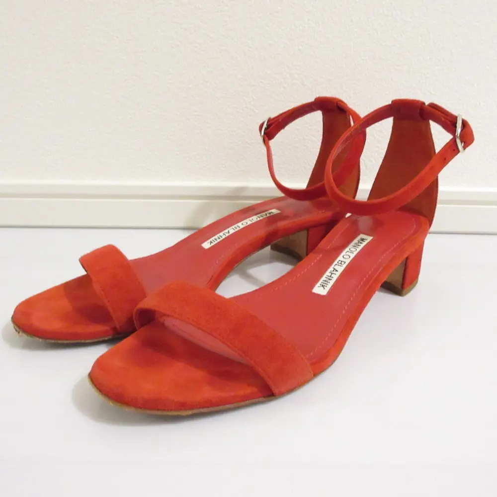 MANOLO BLAHNIK マノロブラニク スエード アンクルストラップ サンダル 35 1/2 22.5cm相当 レッド