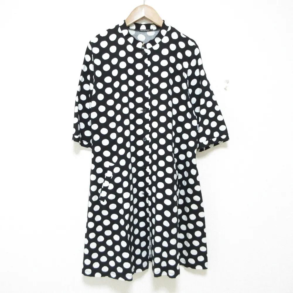 marimekko マリメッコ DINERO ドット柄 七分袖 ひざ丈 フレア バンドカラー シャツワンピース M ブラック×ホワイト