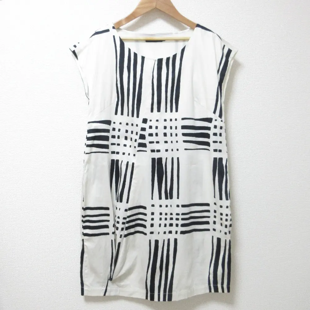 marimekko マリメッコ NUOTTA ノースリーブ フレンチスリーブ Iライン ミニワンピース ドレス サイズ34 アイボリー系