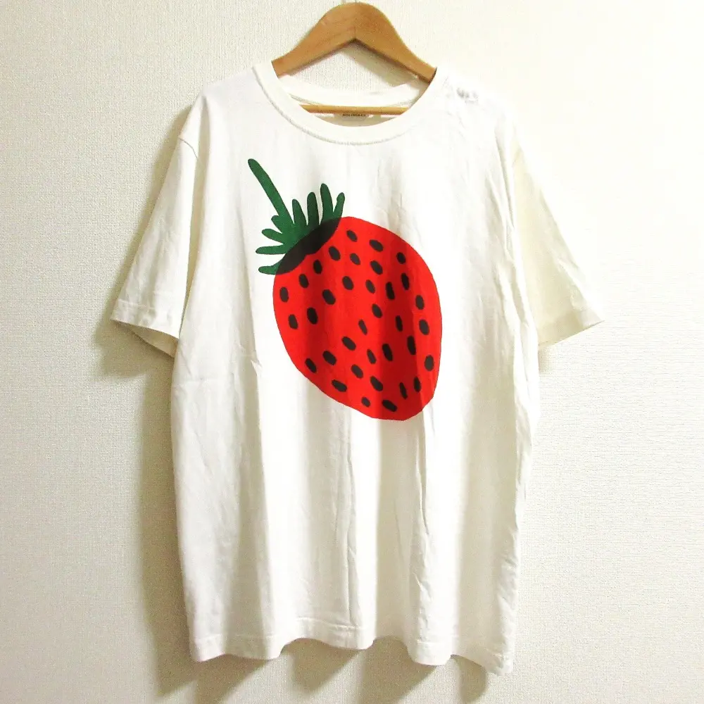 marimekko マリメッコ マンシッカ いちごプリント Tシャツ カットソー サイズM ホワイト