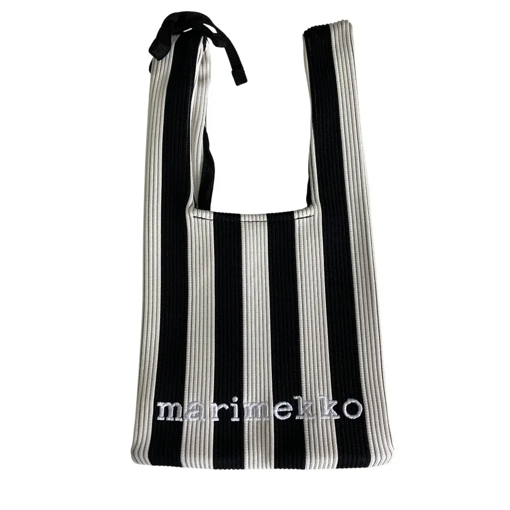 marimekko マリメッコ MERIROSVO ニットミニトートバッグ ブラック ホワイト