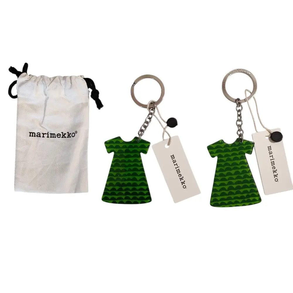 Marimekko マリメッコ ワンピースモチーフ キーリング キーホルダー 2点セット グリーンの買取実績【2025年12月買取】