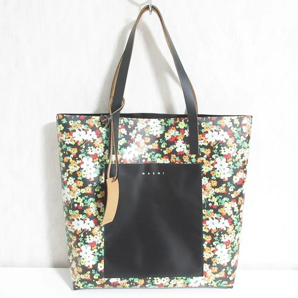 MARNI マルニ フラワープリント ショッピングトートバッグ SHMP0052A0 ブラック マルチカラーの買取実績【2026年3月買取】
