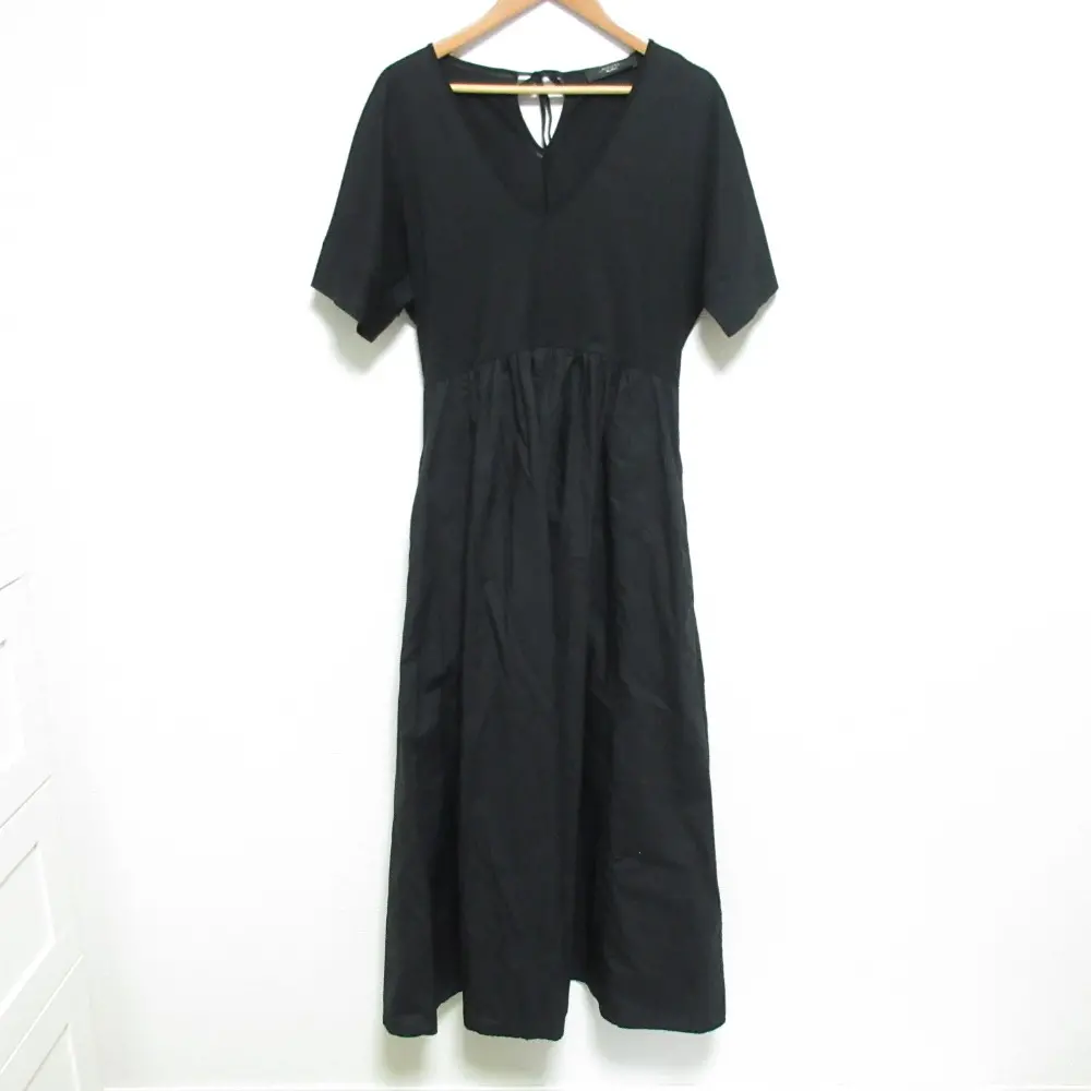 25SS WEEKEND Max Mara ウィークエンドマックスマーラ ショートスリーブ フレア ロングワンピース M ブラック
