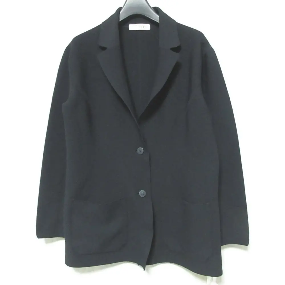 me ISSEY MIYAKE ミーイッセイミヤケ WHOLE GARMENT JACKET ニットジャケット MI64KD312 ブラックの買取実績【2025年1月買取】