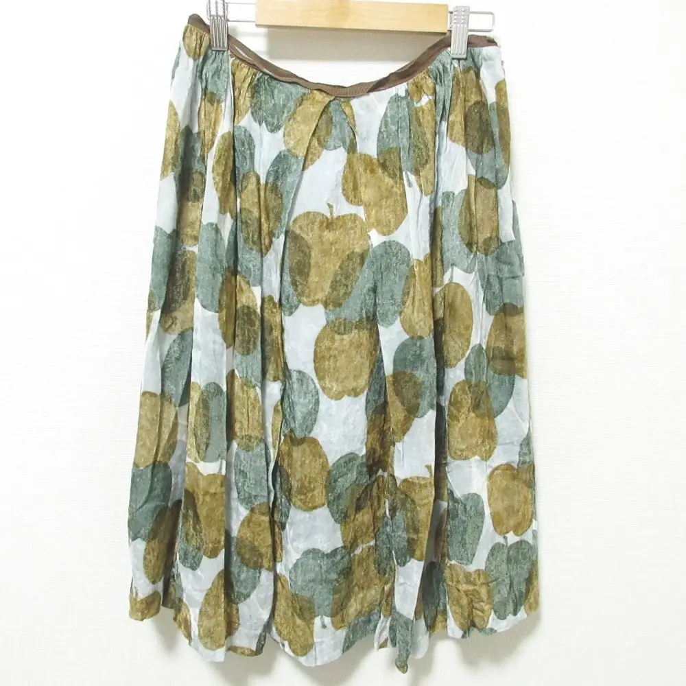 mina perhonen ミナペルホネン pomme りんご柄 モールスキン ひざ丈 フレアスカート 38 グリーン×ブラウン