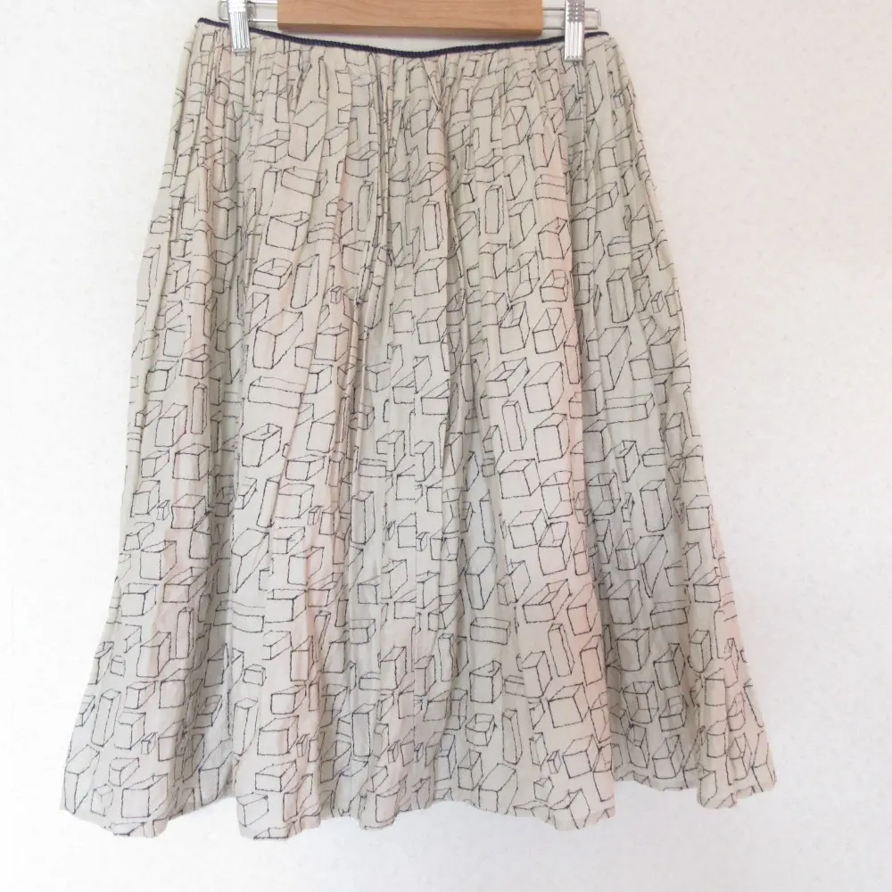 mina perhonen ミナペルホネン cube フレアスカート 38 アイボリー