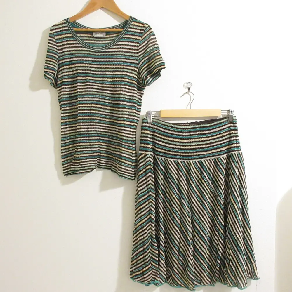 MISSONI SPORT ミッソーニスポーツ ボーダー柄 半袖 ニット カットソー ひざ丈 フレアスカート セットアップ 44/46 グリーン系