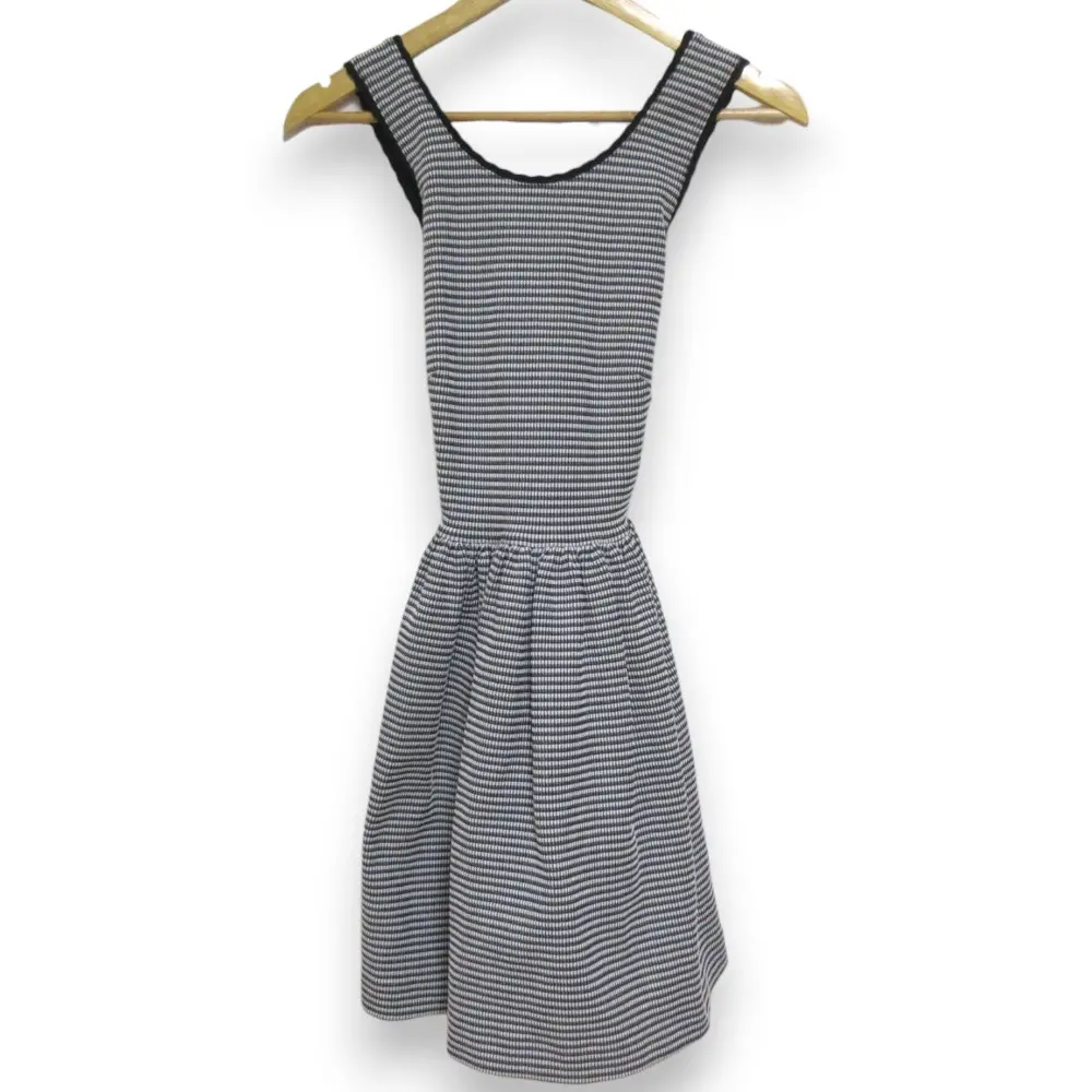 MIUMIU ミュウミュウ NCN JERSEY VICHY ボーダ柄 ストレッチ バッククロス ノースリーブ ひざ丈 ドレス ワンピース S ブラック