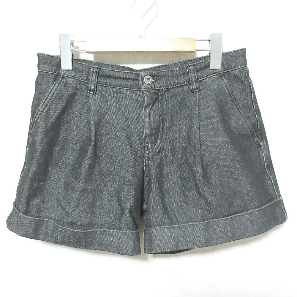 miumiu ミュウミュウ メタルロゴ デニムショーツ ショートパンツ W26 ブラック