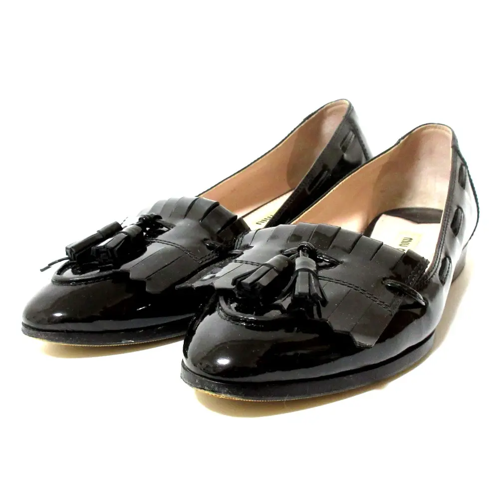 MIUMIU ミュウミュウ パテントレザー タッセル フリンジ ローファー フラットシューズ サイズ35 約22cm ブラック