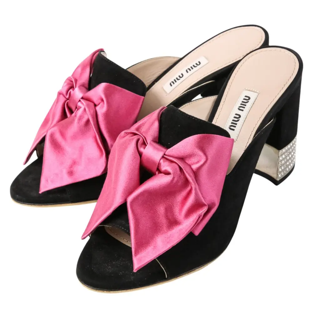 MIUMIU ミュウミュウ サテンリボン ラインストーン スエード ミュール サンダル 36.5 約23.5cm ブラック ピンク
