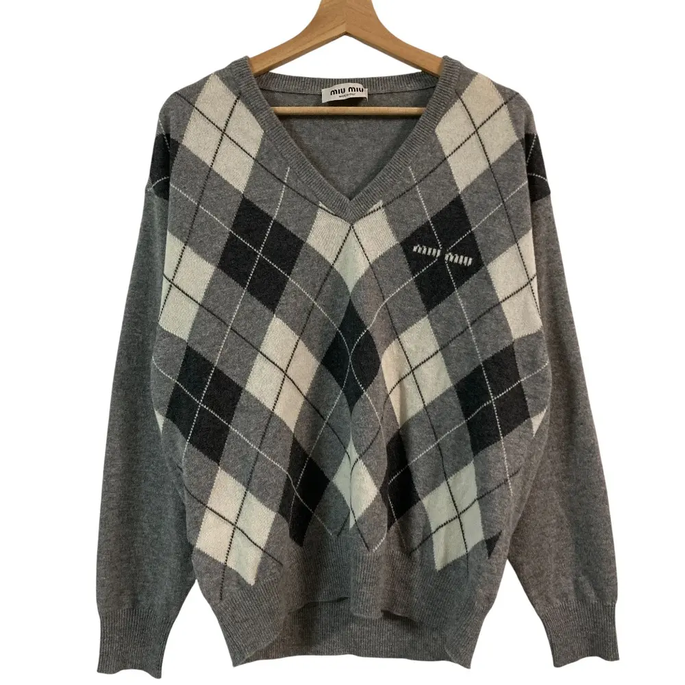 23AW MiuMiu ミュウミュウ アーガイルチェック カシミヤ Vネック ニット セーター MML826 サイズ40 グレー