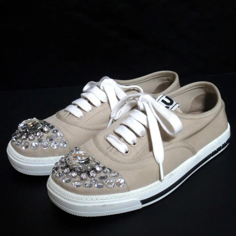 miumiu ミュウミュウ ミュウ ロック クリスタルビジュー ローカット スニーカー シューズ サイズ36 23cm ベージュ