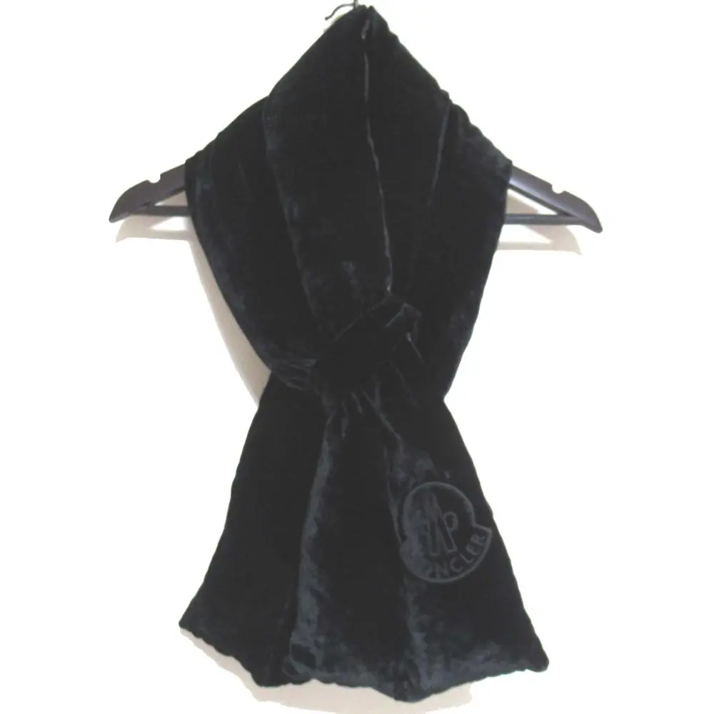 MONCLER モンクレール SCIARPA ロゴパッチ ベルベット ダウンマフラー ブラック