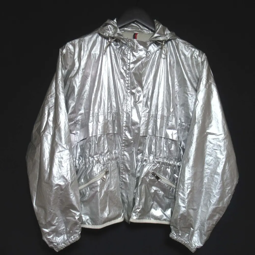 MONCLER モンクレール JAIS ミニワッペン メッシュライニング フーディー ナイロンジャケット 0サイズ シルバー