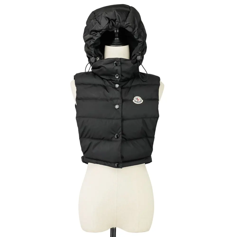 MONCLER モンクレール BIB ダウンベスト G20933G00022 サイズUNI ブラックの買取実績【2025年10月買取】