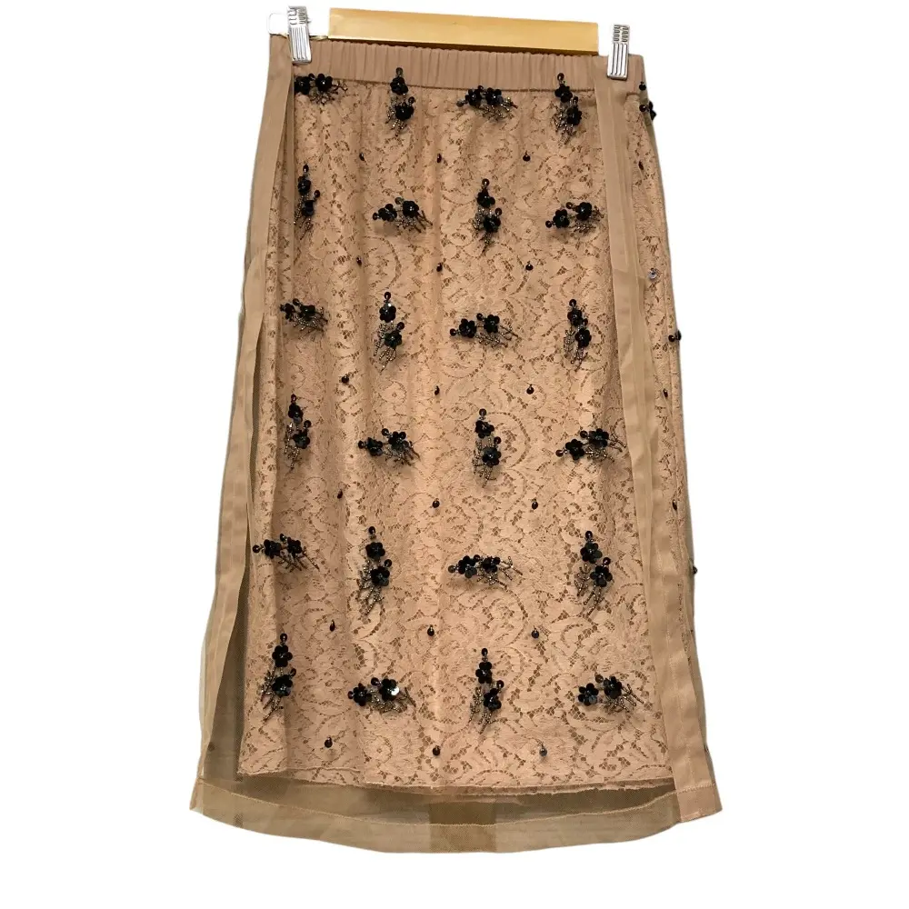 N°21 ヌメロヴェントゥーノ ビジュー チュール レース レイヤード スカート サイズ38 ピンクベージュ