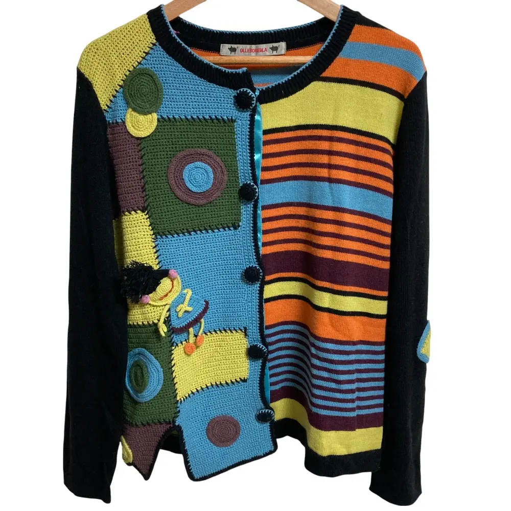 OLLEBOREBLA オレボレブラ アルベロベロ ぶたさんモチーフ ポンポン