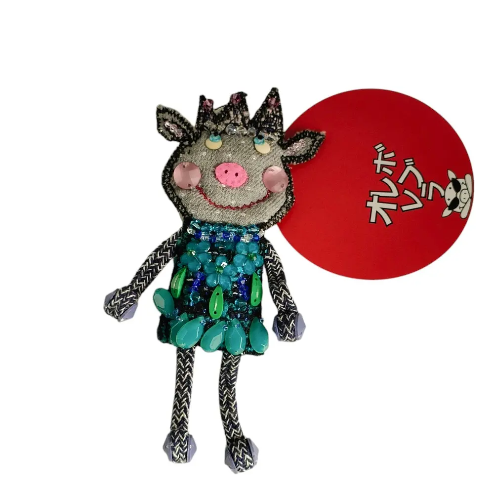 OLLEBOREBLA オレボレブラ アルベロベロ スパンコール ビーズ刺繍 ぶたさん ピンブローチ 866624 ブルー 