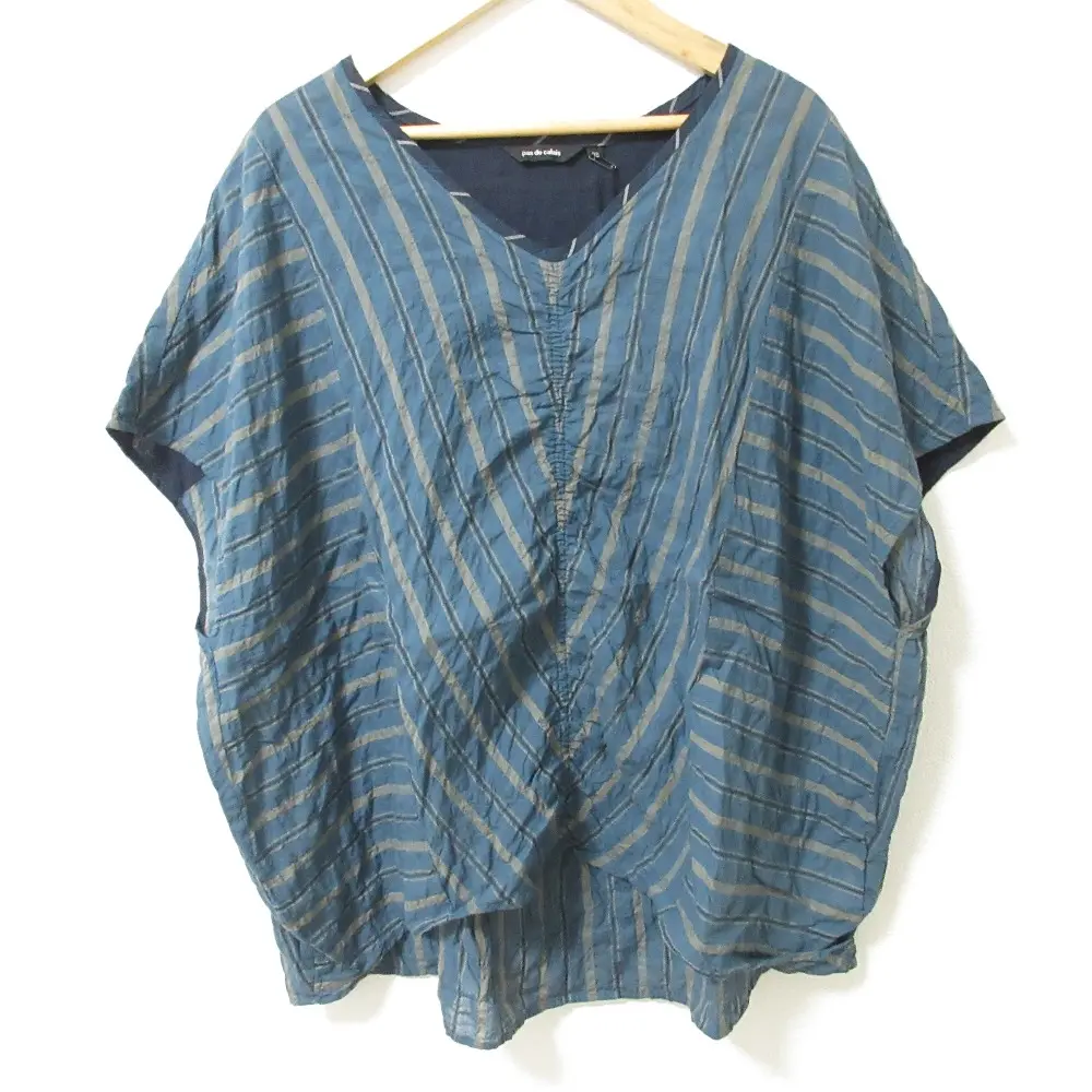 pas de calais パドカレ 2022年商品 ストライプ リネンブレンド 半袖 Vネック ブラウス サイズ36 ブルー