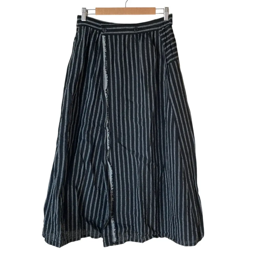 23SS pas de calais パドカレ 先染めストライプ スカート 36 ブラック グレーの買取実績【2026年3月買取】