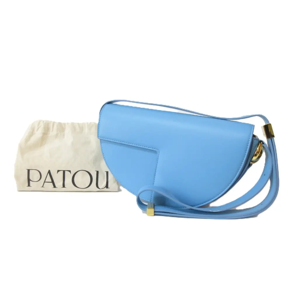 PATOU パトゥ Le Patou レザー ロゴ金具 半月型 クロスボディ ショルダーバッグ ライトブルー×ゴールド金具