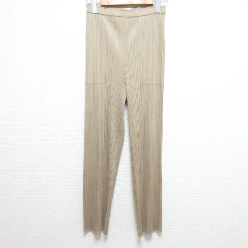 21AW PLEATS PLEASE プリーツプリーズ ストレートパンツ PP13-JF117 サイズ3 ベージュ