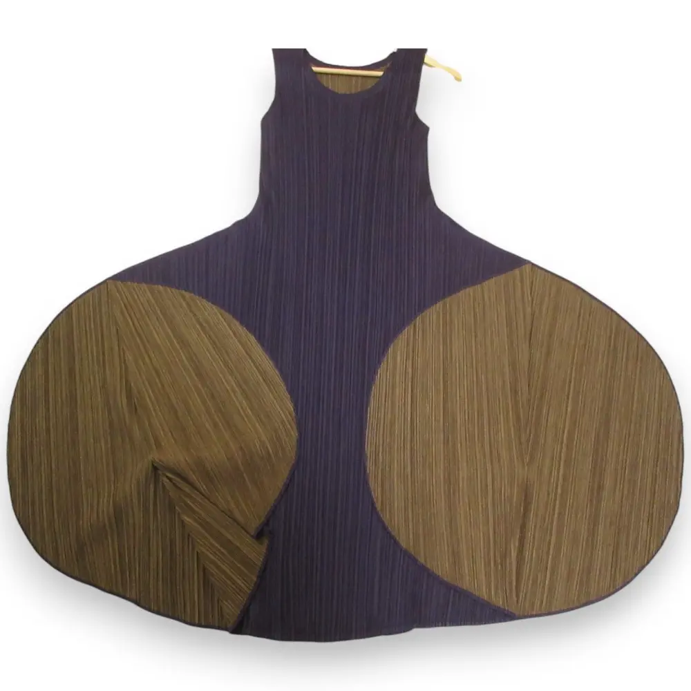 PLEATS PLEASE ISSEY MIYAKE プリーツプリーズ イッセイミヤケ バイアス切替 ノースリーブ バルーン ドレス ワンピース パープル系