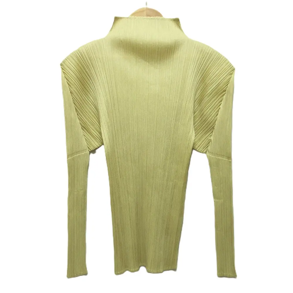 ISSEY MIYAKE PLEATS PLEASE イッセイミヤケ プリーツプリーズ ハイネック 長袖 プリーツカットソー 3 ベージュ