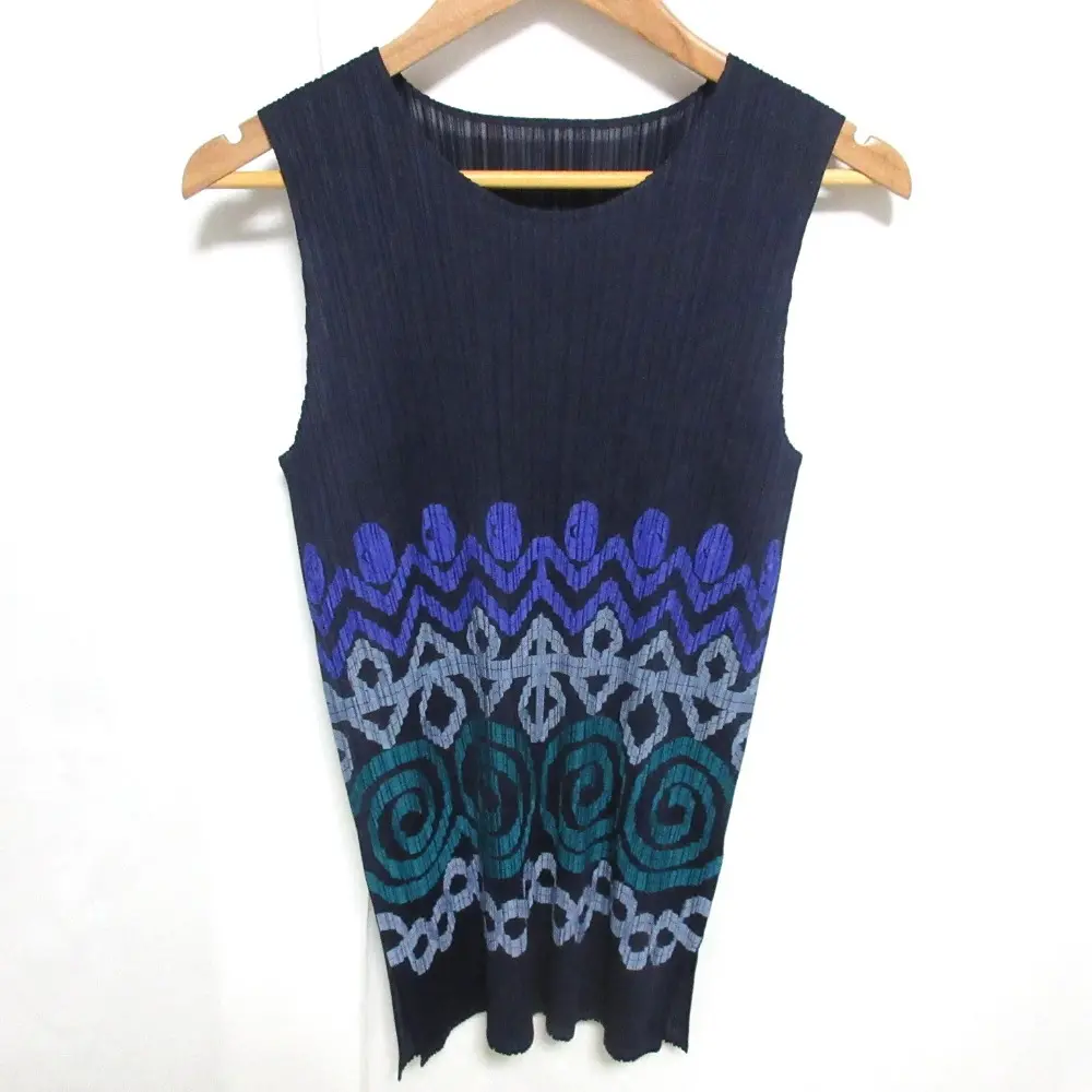 PLEATS PLEASE ISSEY MIYAKE プリーツプリーズイッセイミヤケ 総柄 ノースリーブ プリーツカットソー 3 ネイビー