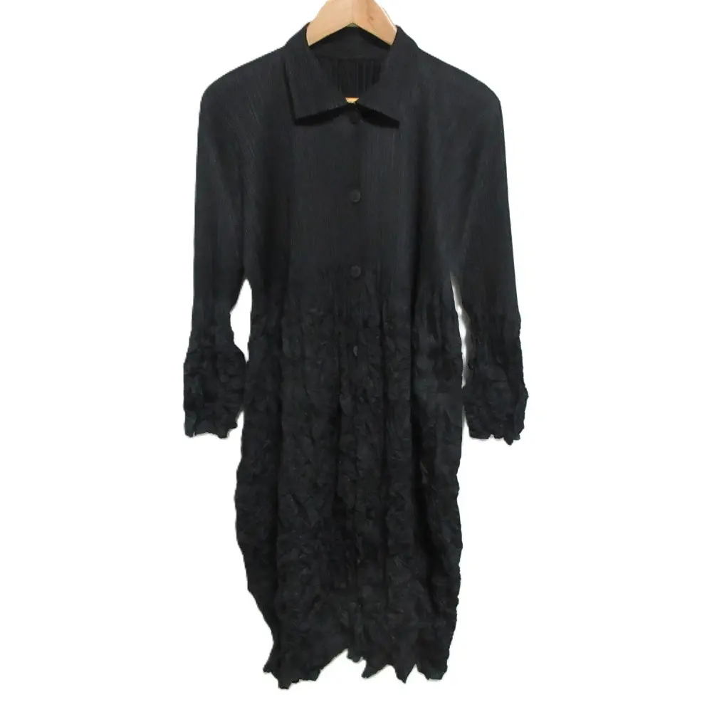 PLEATS PLEASE ISSEY MIYAKE プリーツプリーズ イッセイミヤケ しわ加工 ひざ丈 プリーツシャツワンピース ブラック
