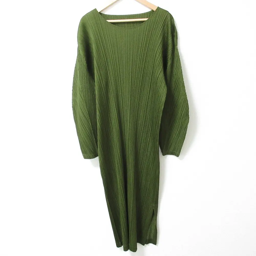 21SS PLEATS PLEASE プリーツプリーズ イッセイミヤケ 長袖 裾スリット ロングプリーツワンピース PP11-JH165 2 グリーン