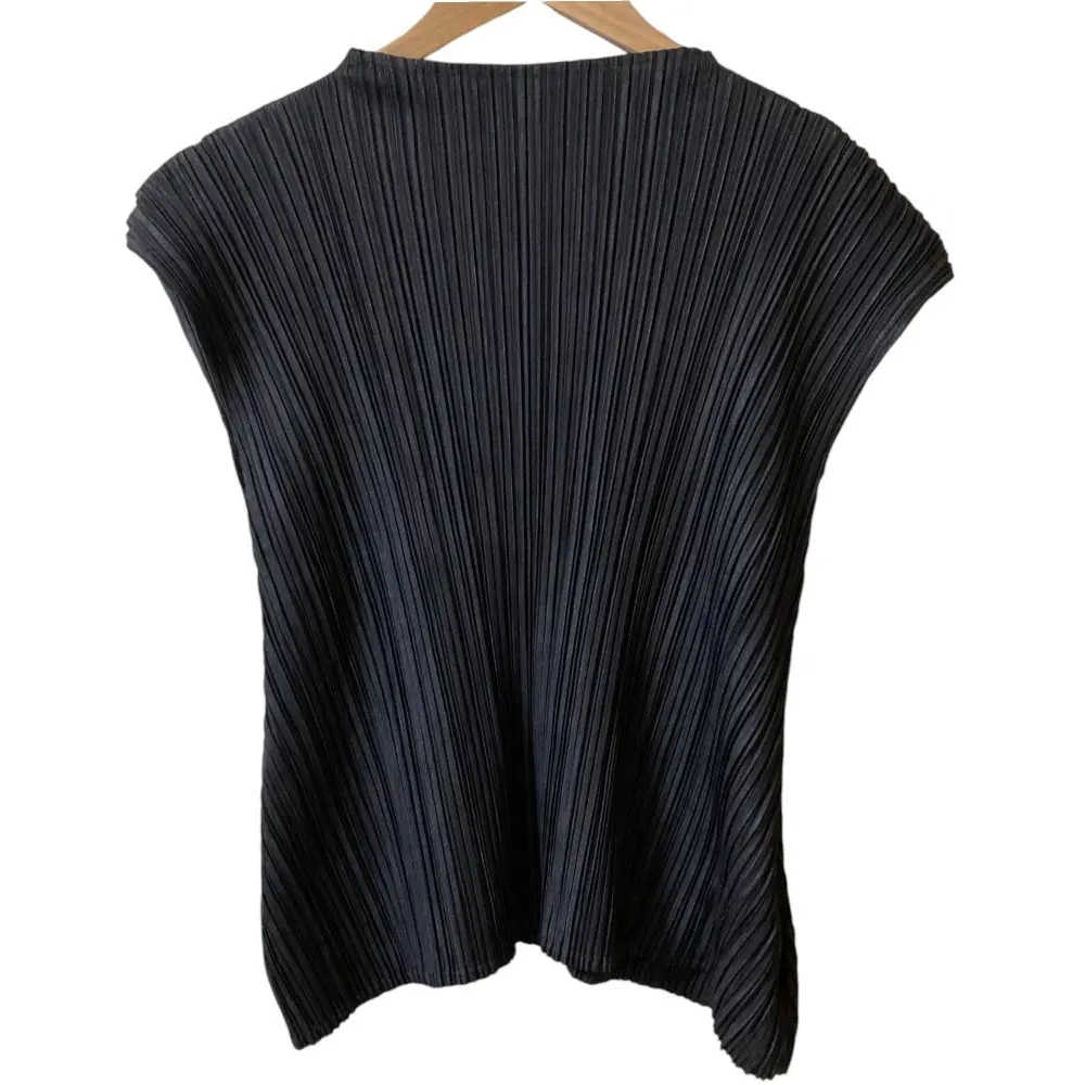 PLEATS PLEASE プリーツプリーズ イッセイミヤケ ノースリーブ フレアカットソー PP03-JK501 サイズ3 チャコールグレー