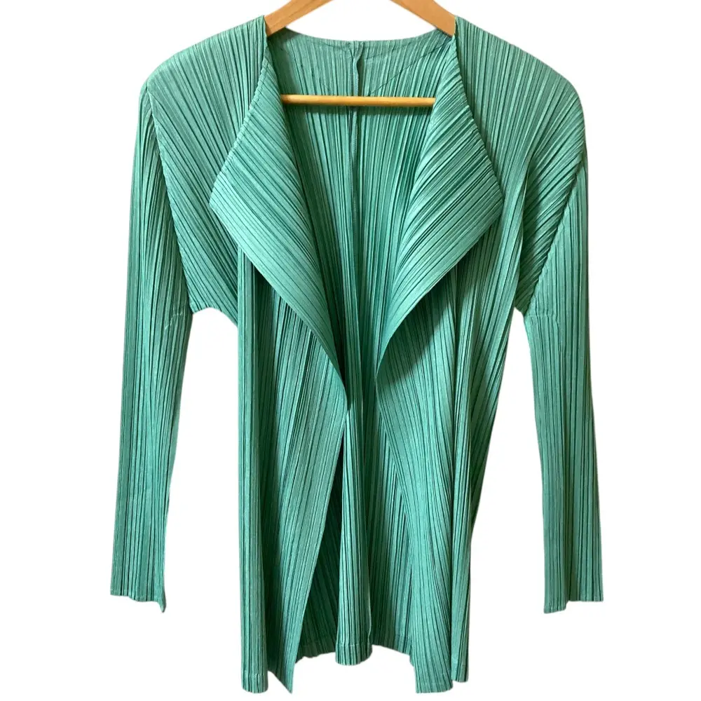 24AW PLEATS PLEASE ISSEY MIYAKE プリーツプリーズ イッセイミヤケ MELLOW PLEATS カーディガン PP43JO283 サイズ3 グリーン