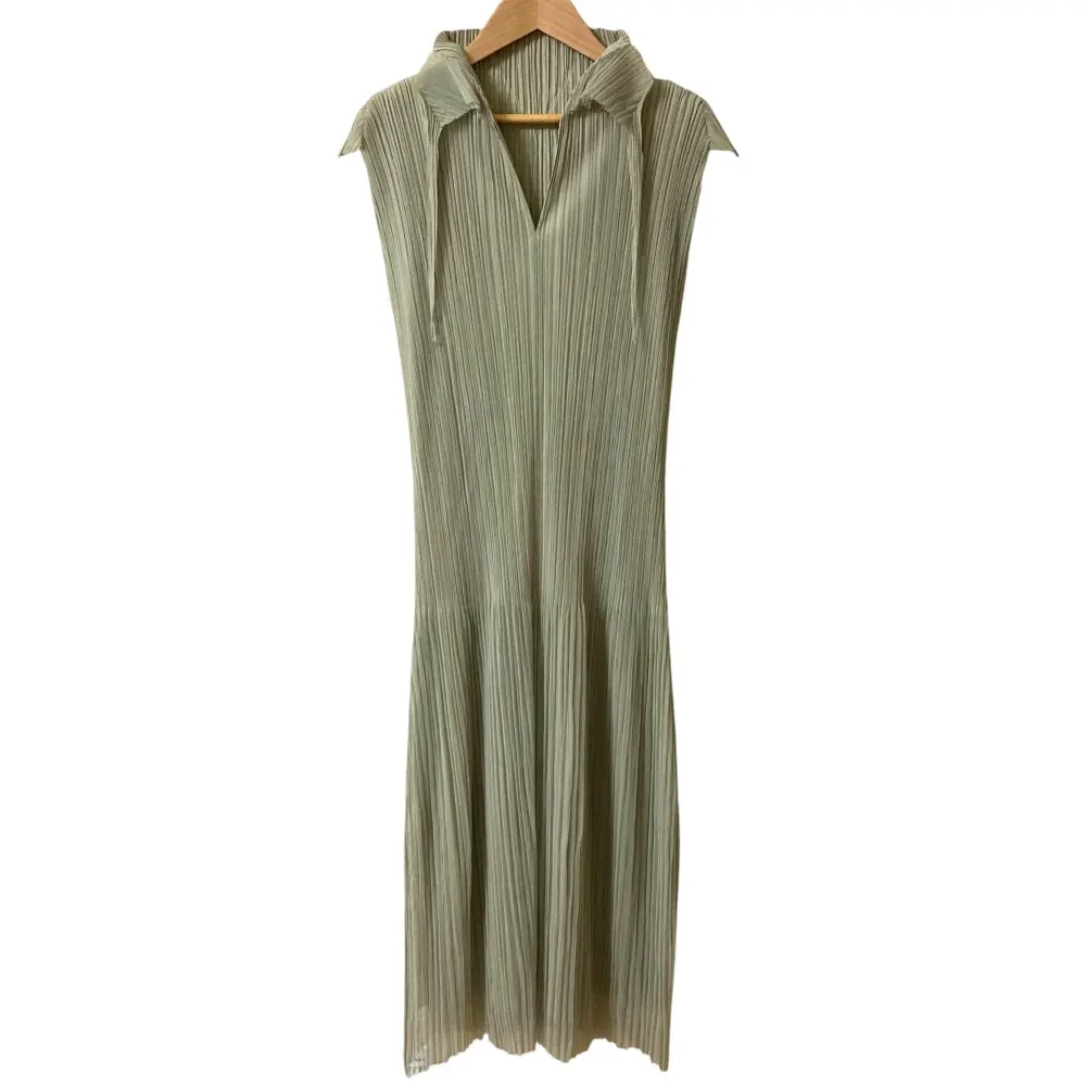 PLEATS PLEASE ISSEY MIYAKE プリーツプリーズ イッセイミヤケ ノースリーブワンピース PP43-JH545 サイズ2 モスグリーン