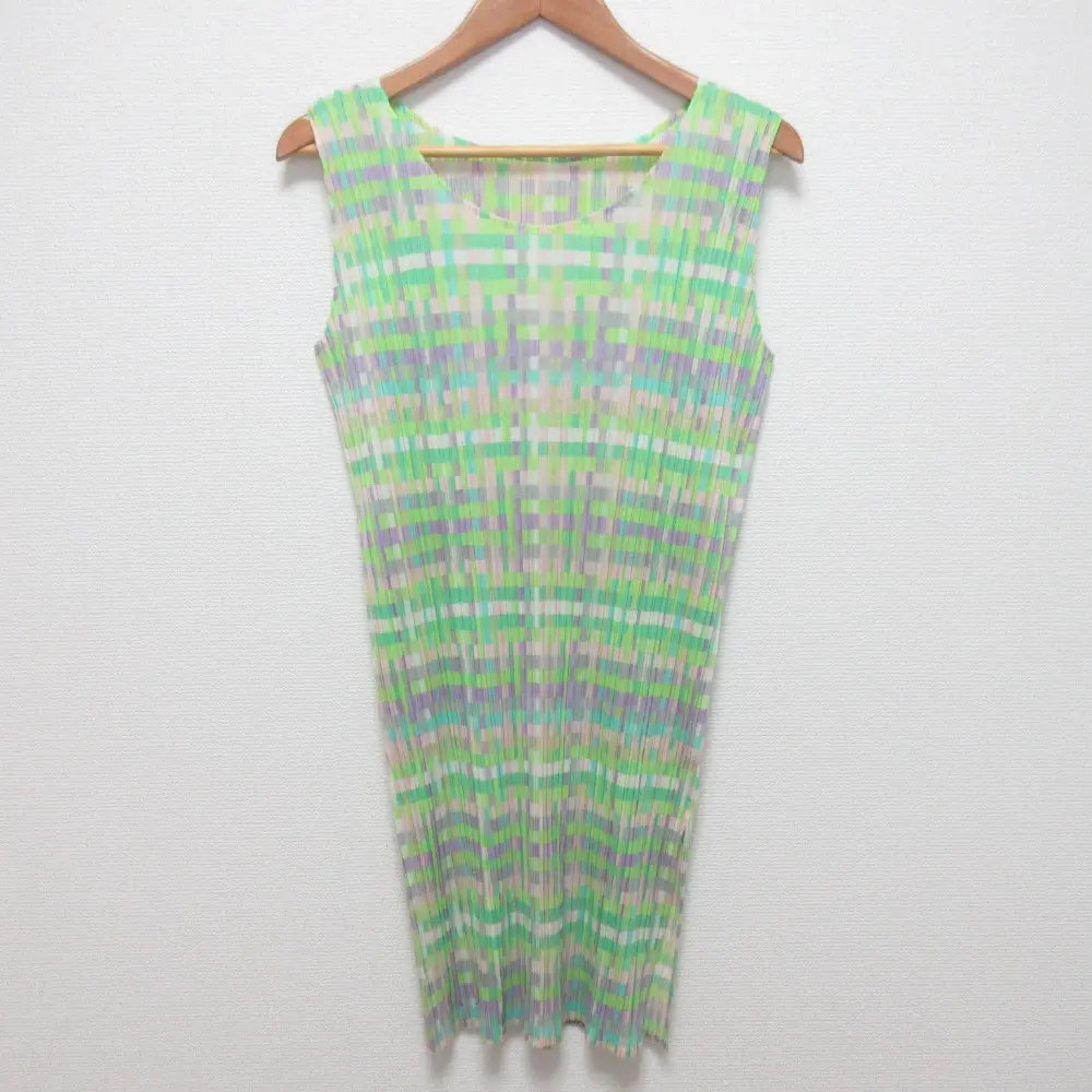 PLEATS PLEASE プリーツプリーズ イッセイミヤケ ノースリーブワンピース PP51-JK637 サイズ3 グリーン マルチカラー