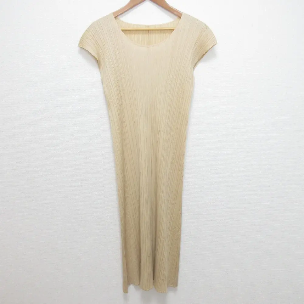 PLEATS PLEASE プリーツプリーズ イッセイミヤケ フレンチスリーブ ワンピース PP23-JH148 サイズ3 ベージュ