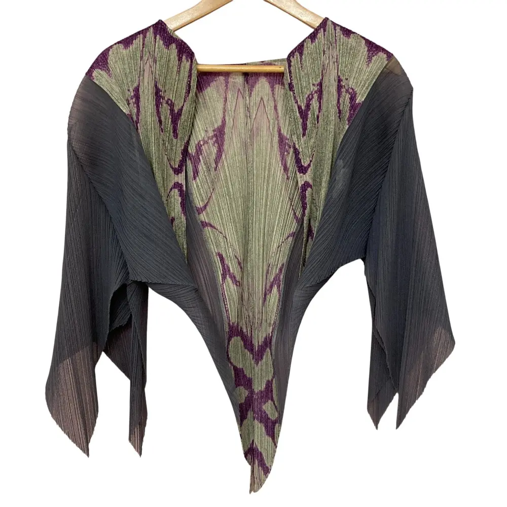 PLEATS PLEASE ISSEY MIYAKE プリーツプリーズイッセイミヤケ Ikat Tribal Pleats 変形 カーディガン PP33-JO653 サイズ3 グレー