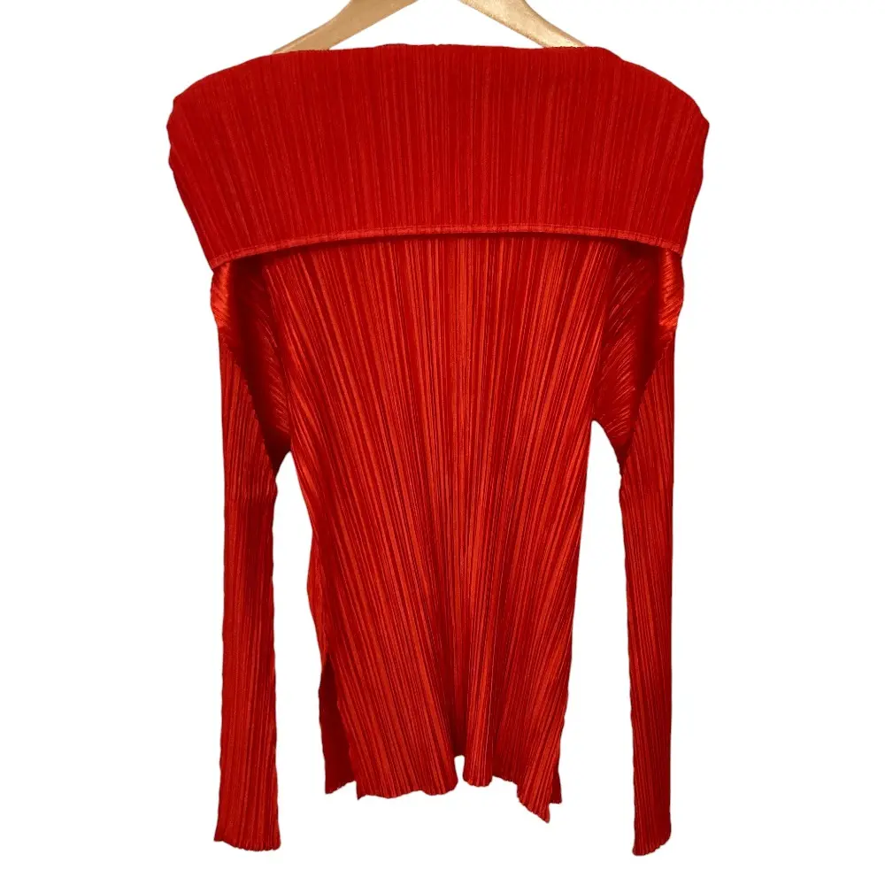 PLEATS PLEASE ISSEY MIYAKE プリーツプリーズ イッセイミヤケ タートルネックカットソー PP23-JK802 サイズ3 レッドの買取実績【2025年11月買取】