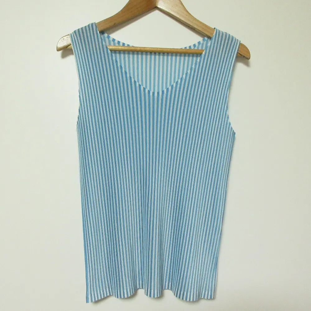 PLEATS PLEASE プリーツプリーズ イッセイミヤケ ストライプ ノースリーブ カットソー PP51FK313 サイズ3 ブルー ホワイト